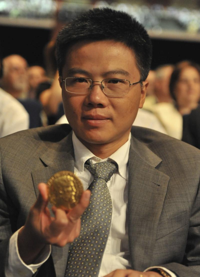 GS. Ngô Bảo Châu