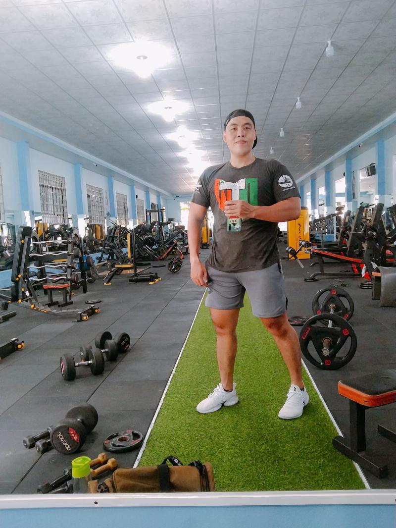 Gym Trà Vinh - HLV Hậu Sumo