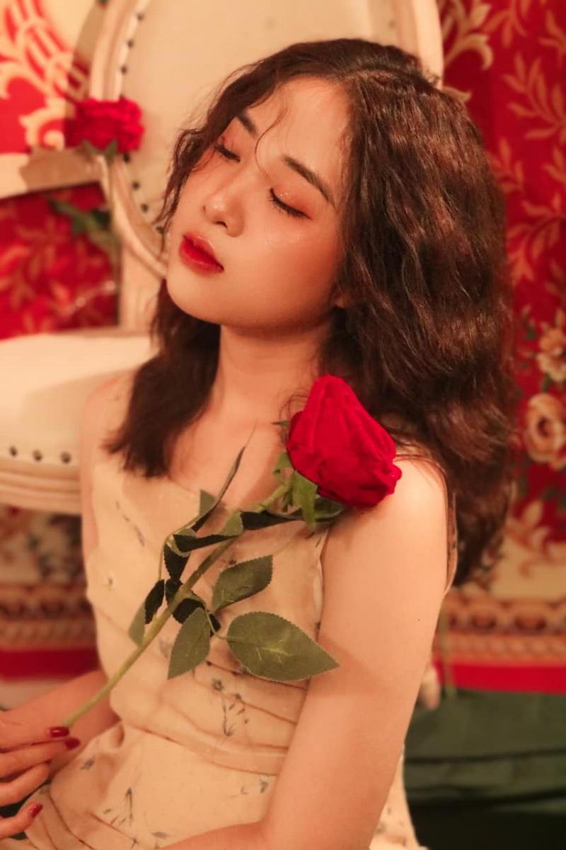 Đến với Hà Chu, bạn sẽ được make up kĩ lưỡng, tỉ mỉ và trau chuốt tới từng chi tiết nhỏ nhất