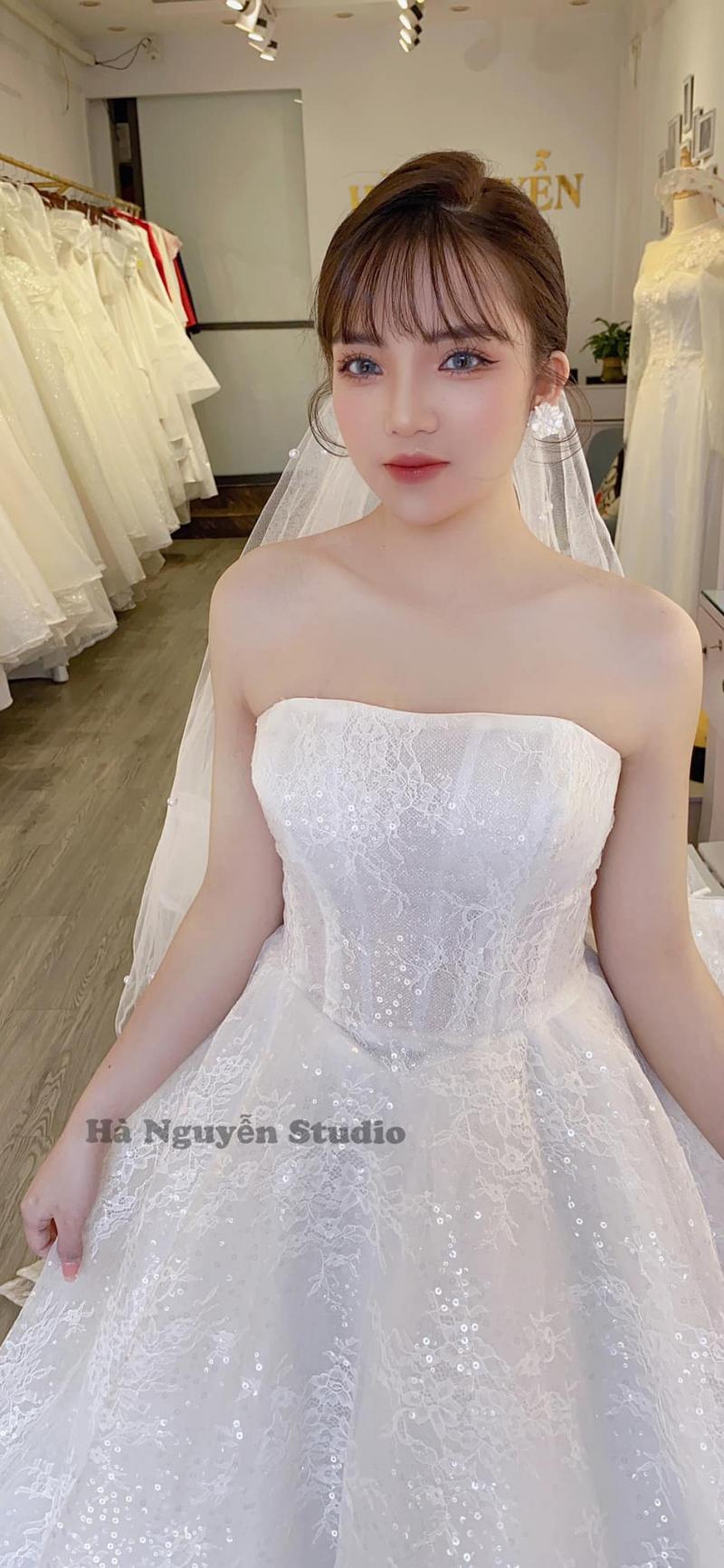 Hà Nguyễn Studio