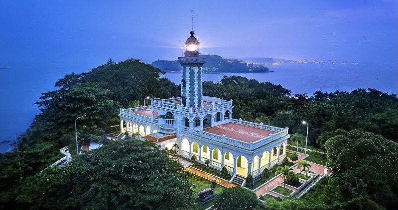 Hải đăng hòn Dấu (Hải Phòng)