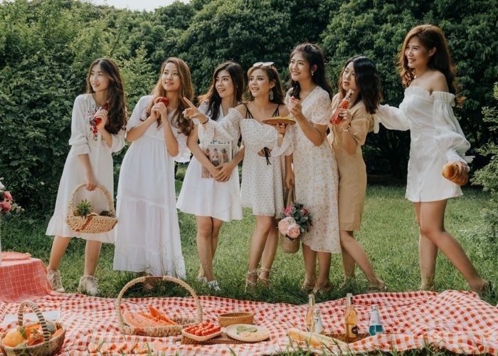 Một khoảnh khắc đáng yêu của các cô gái Kinh tế