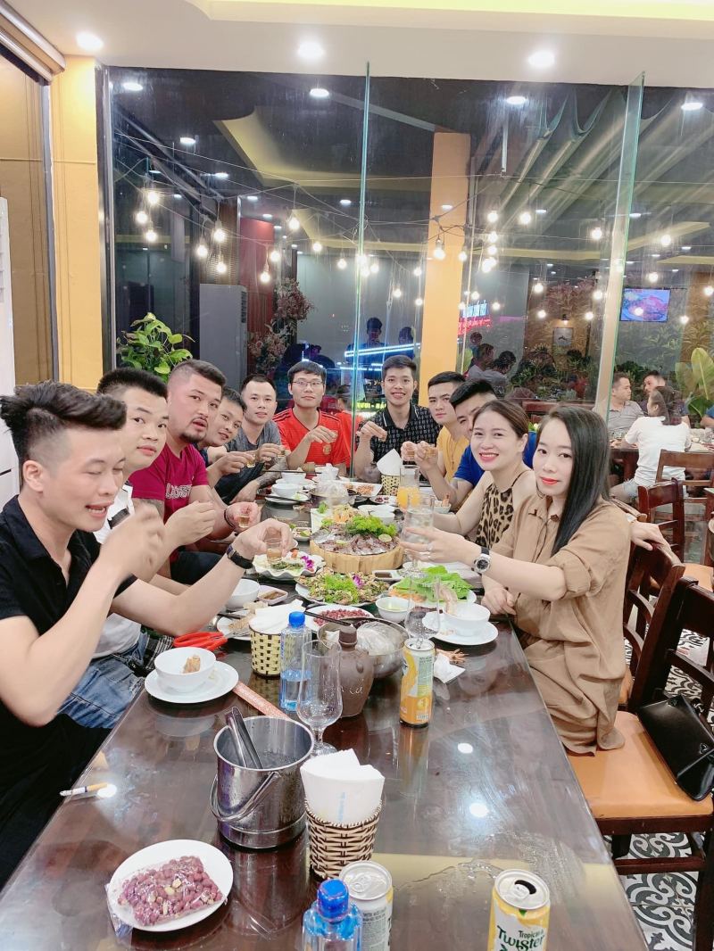 Nhà hàng Hải sản Biển Đông