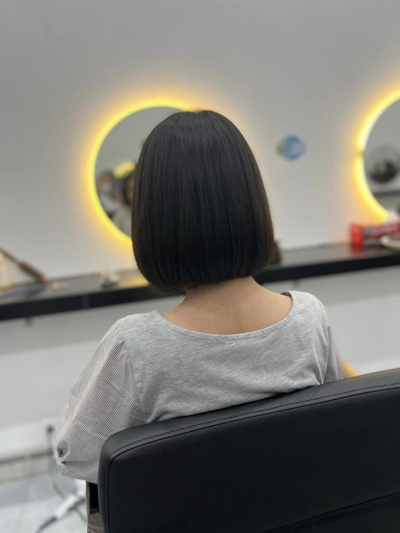 Hair Salon 1996