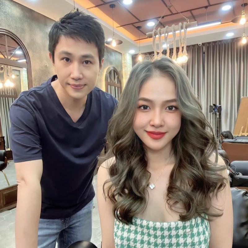 Bắc Trần Tiến Salon