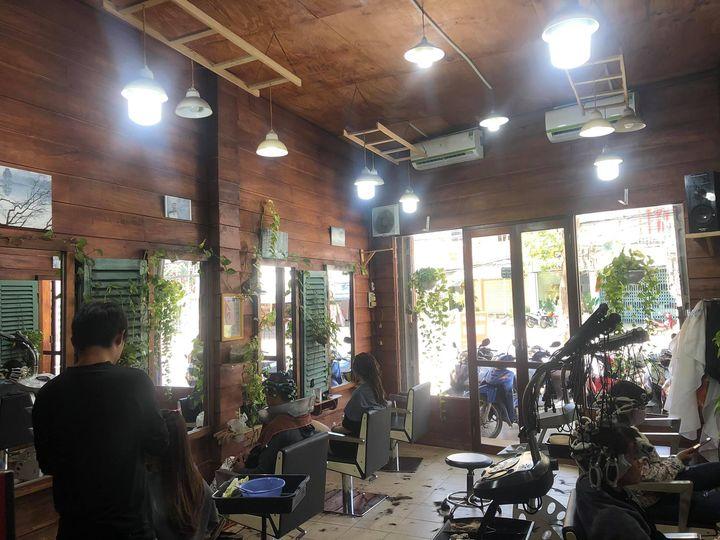 Hair salon Chiến.