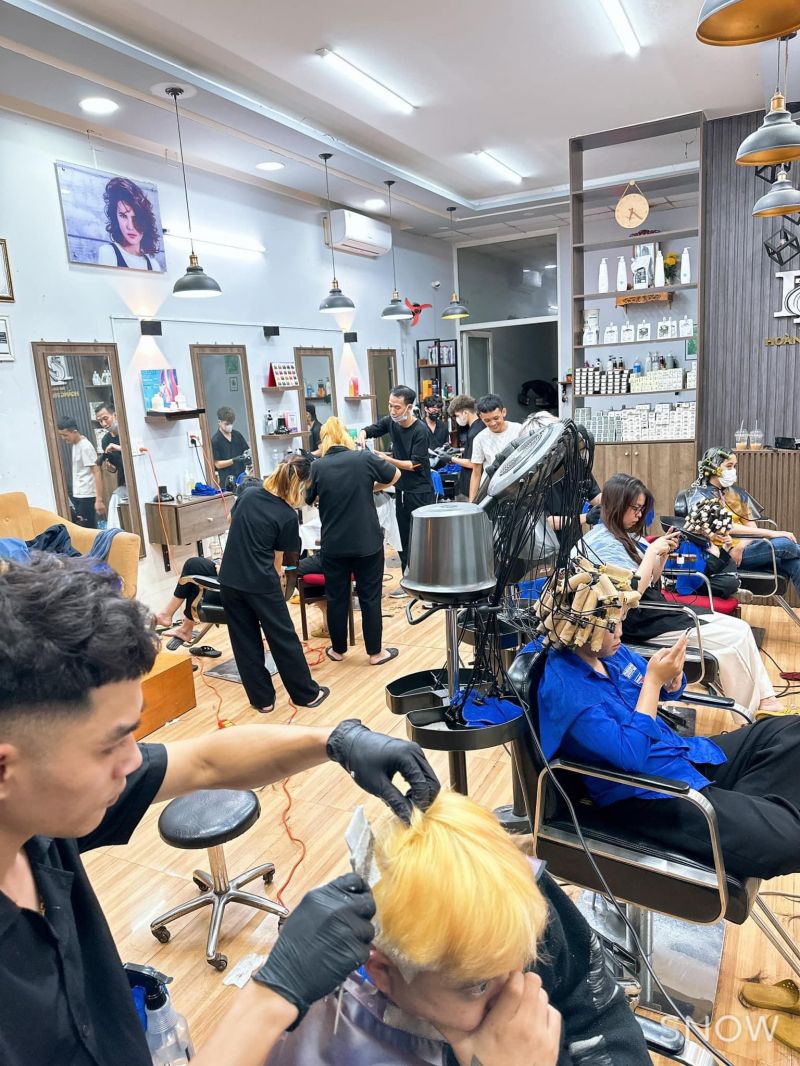 Hair Salon Hoàng Phi Lê