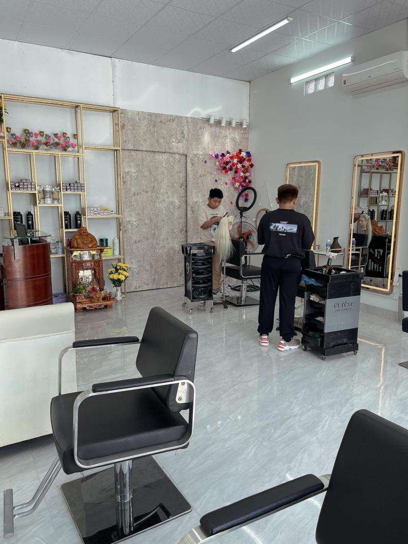 Hair Salon Hòaparis