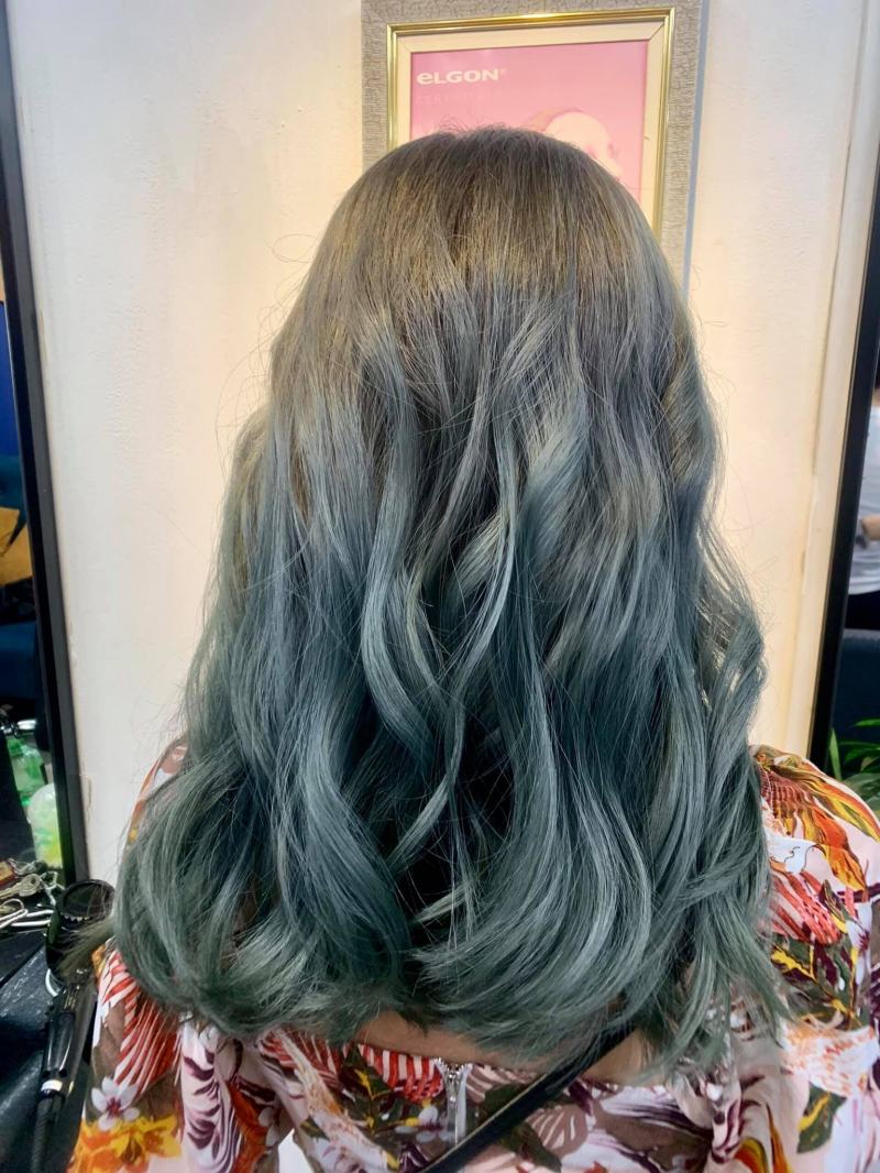 Hair Salon Nhật Lợi
