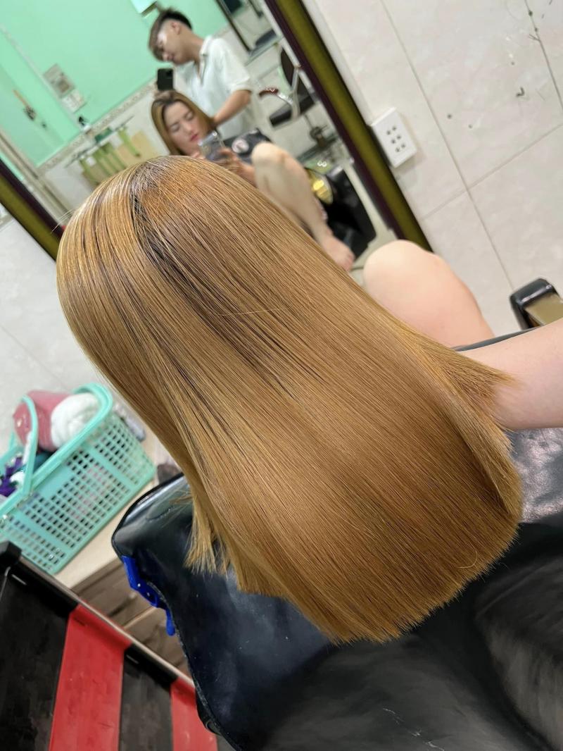 HAIR SALON THANH TÙNG