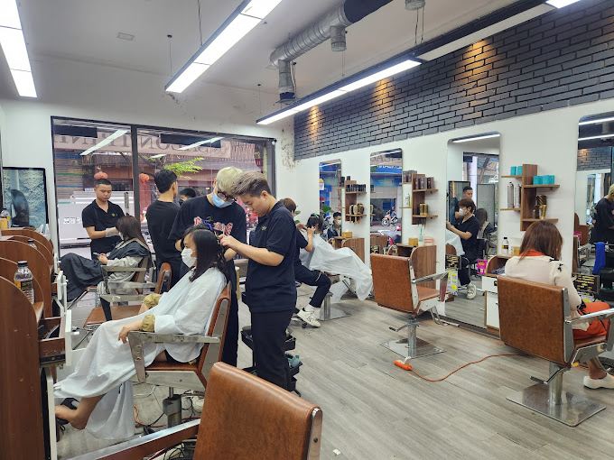 Hair Salon Trịnh Saser
