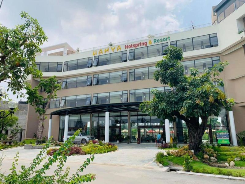 Hamya Hot Spring and Resort