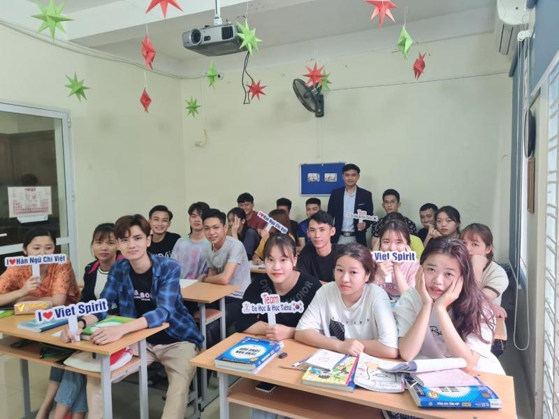 Hàn Ngữ Chí Việt - Viet Spirit