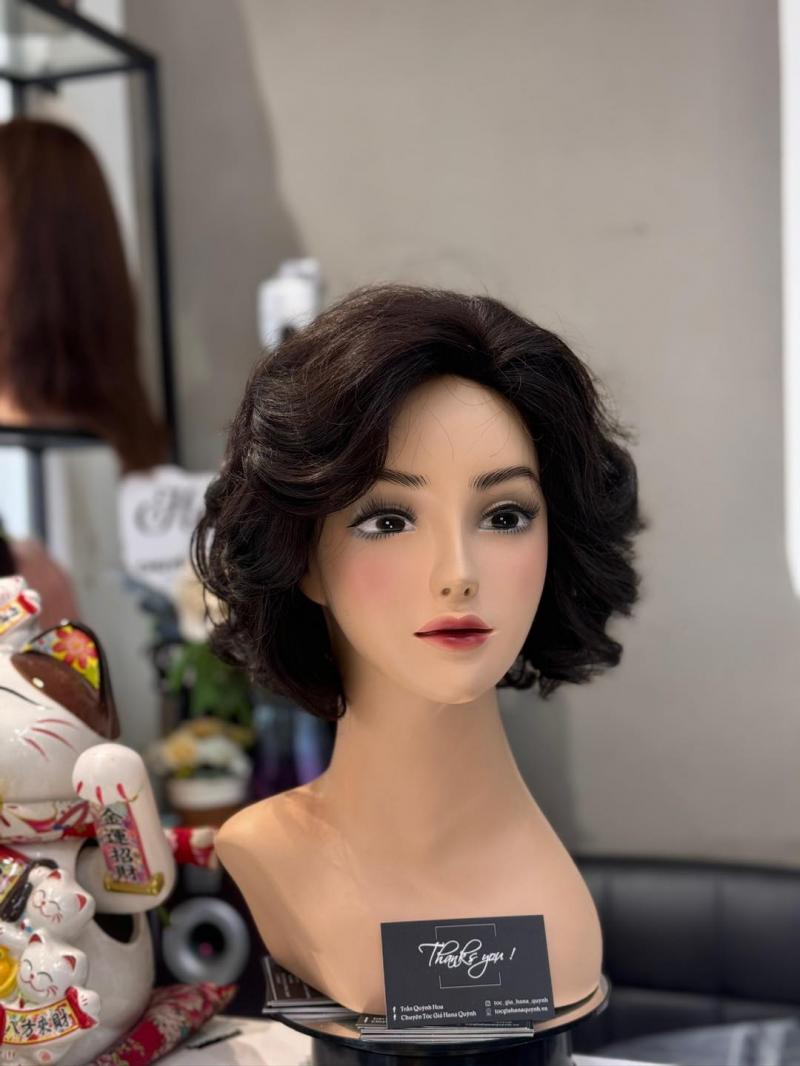 Hana Quỳnh - Chuyên Gia Tóc Giả