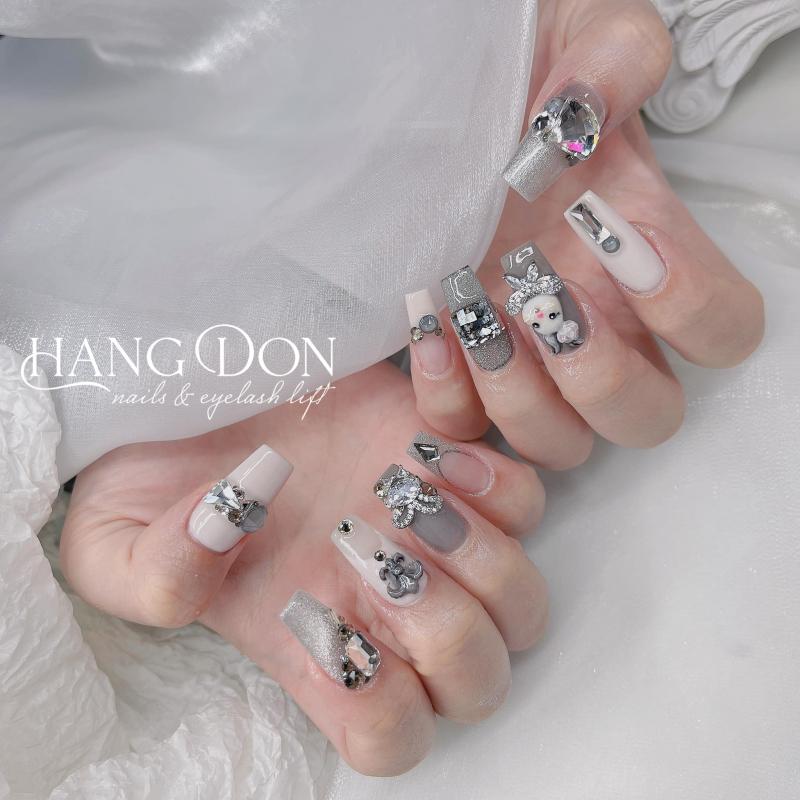 Hang Don Nails