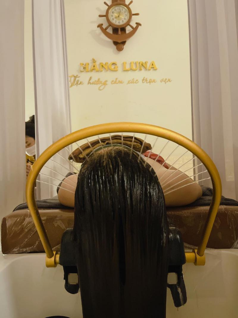 Hằng Luna