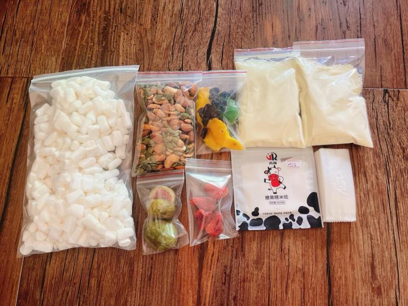 Hằng - Nguyên liệu và Dụng cụ làm bánh Cà Mau