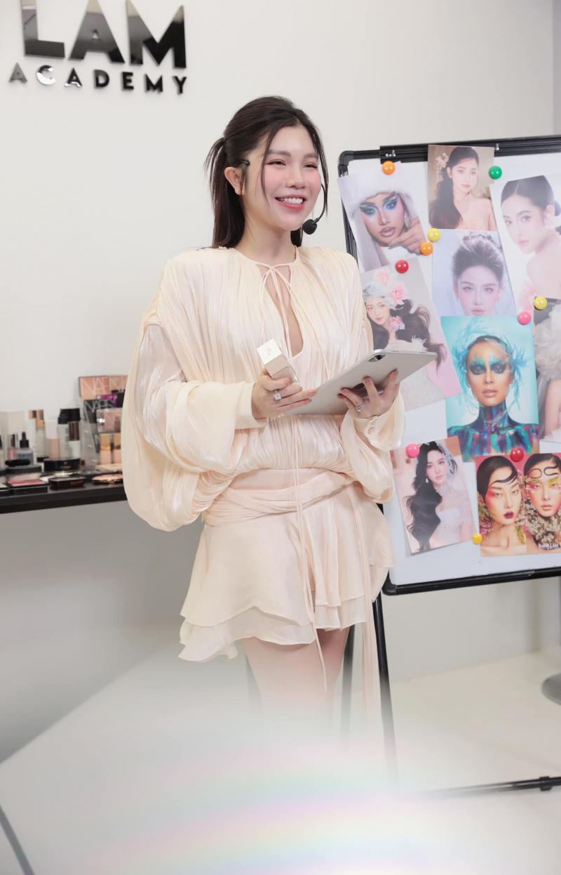 Hạnh Lâm Makeup
