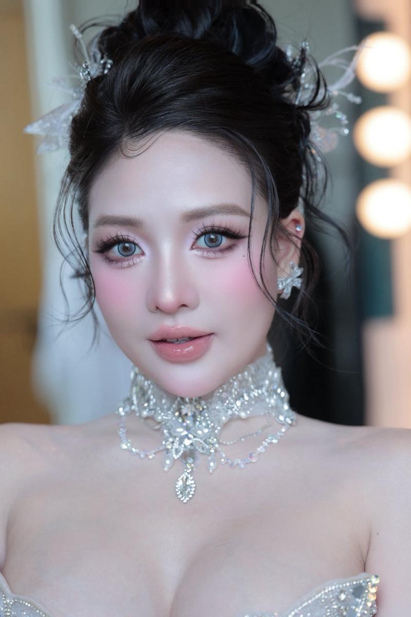 Hạnh Lâm Makeup