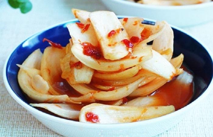 Hành tây muối chua ngọt