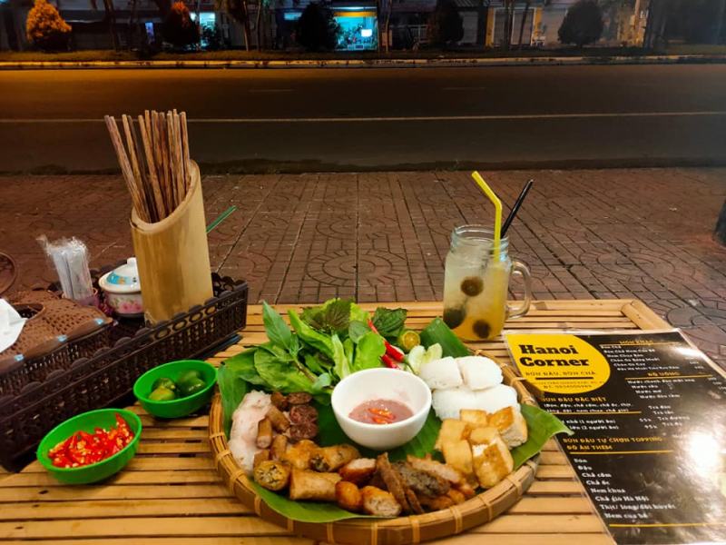 ﻿Hanoi Corner
