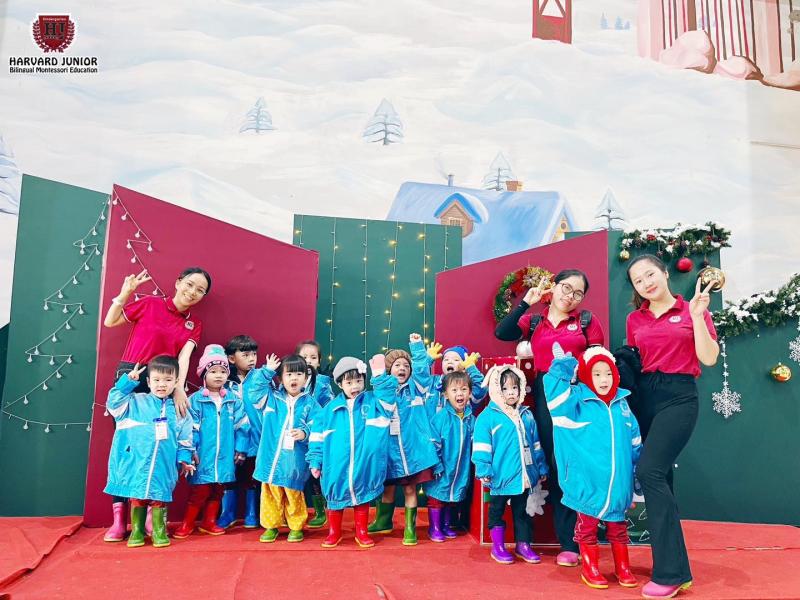 Harvard Junior Kindergarten thường xuyên tổ chức các hoạt động vui chơi bổ ích cho các bé