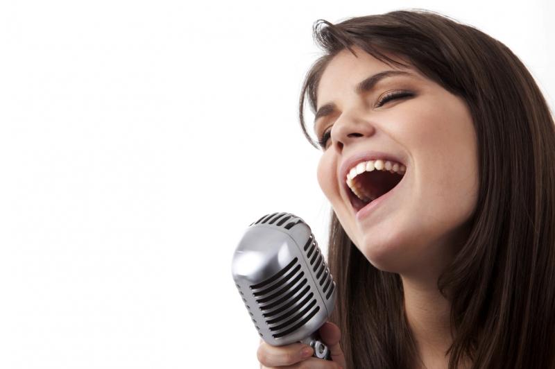 Đắm mình trong làn nước nóng và hát vu vơ chính là một phương pháp chữa trị stress hiệu quả vô cùng