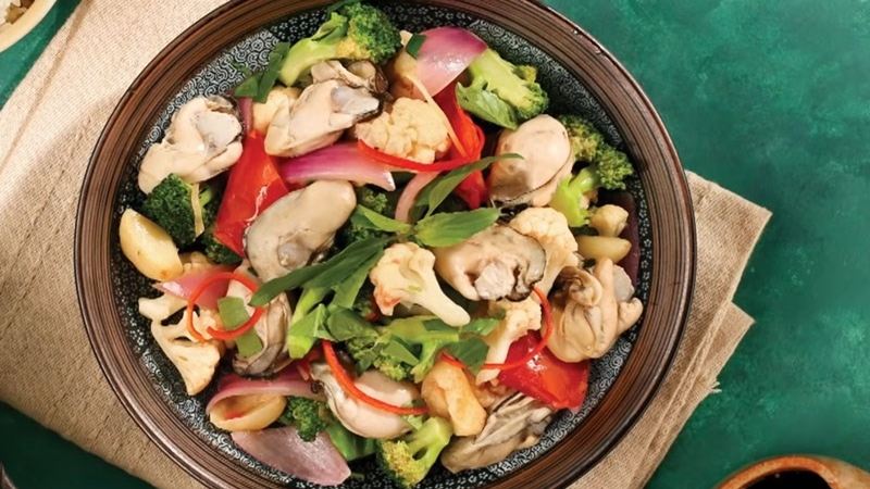 Hàu xào bông cải
