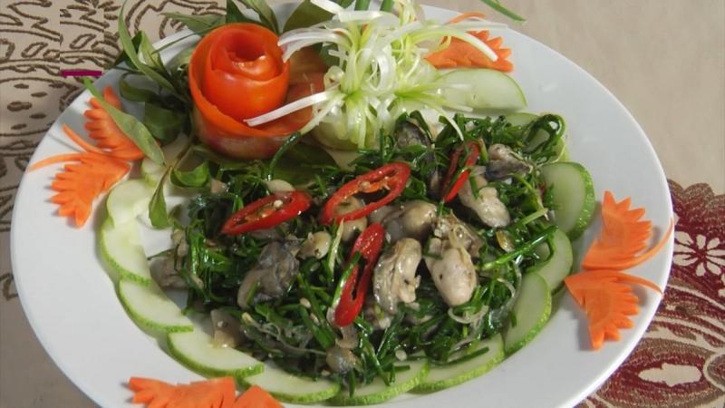 Hàu xào rau hẹ