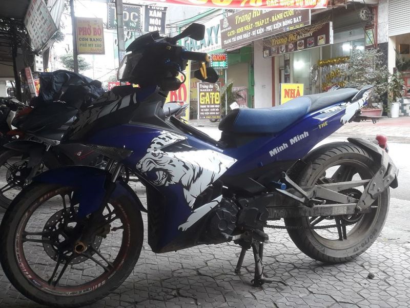 Hậu Xít Decal