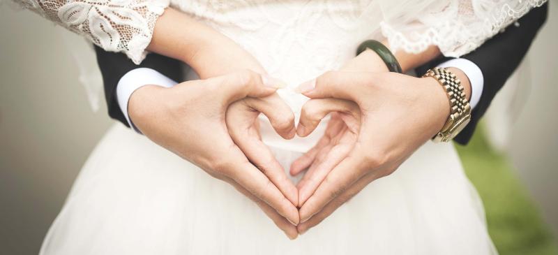 Bạn cũng có thể làm mới hôn nhân của mình bằng cách tạo ra những phút giây lãng mạn