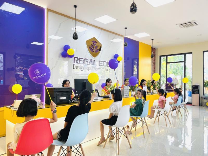 Hệ thống Anh ngữ Regal Edu