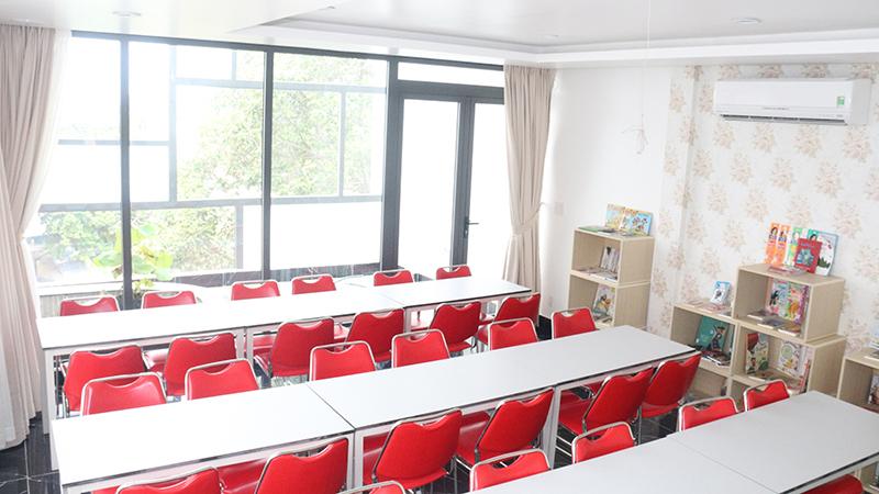 Khu học tập trung là nơi các em học sinh học tập và trao đổi, làm bài tập nhóm với bạn bè mỗi ngày