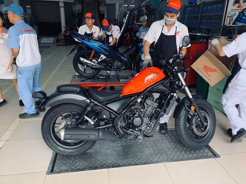 Head Honda Mỏ Bạch