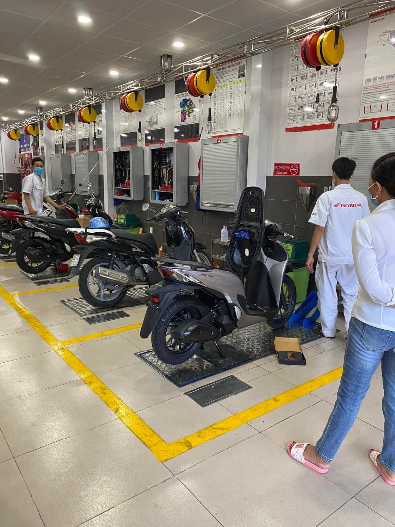 Head Honda Thuận Tiến