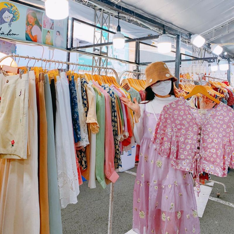 Hello Weekend Market