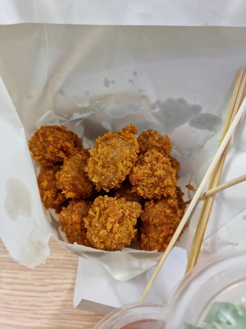 Hẻm Ăn Vặt 243 Tô Hiến Thành - Quận 10