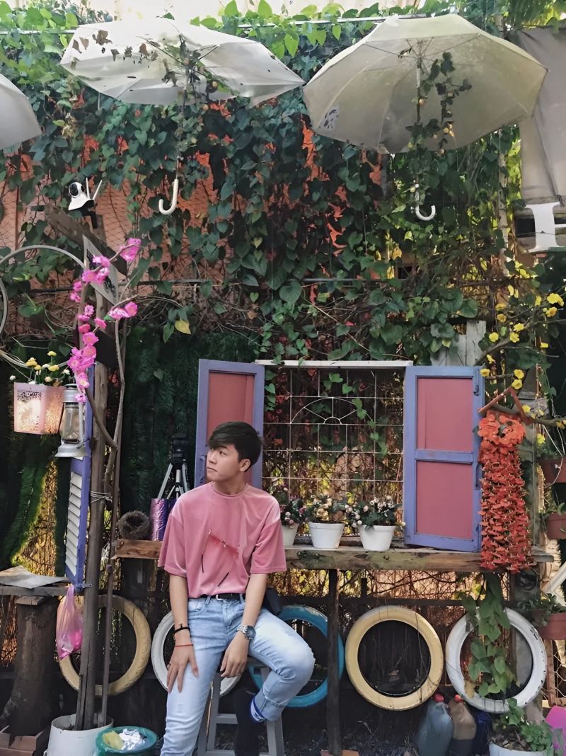 Hẻm Cafe