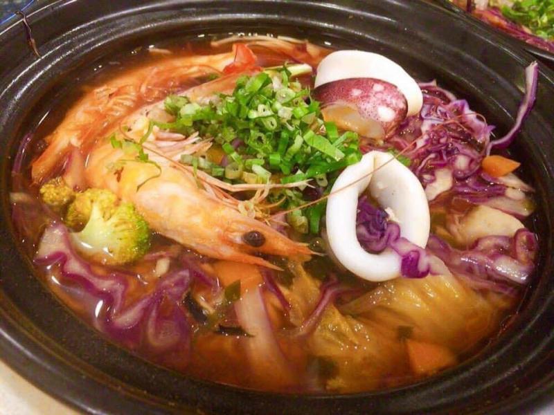 Hẻm Phố Hong Kong Hồng Lĩnh