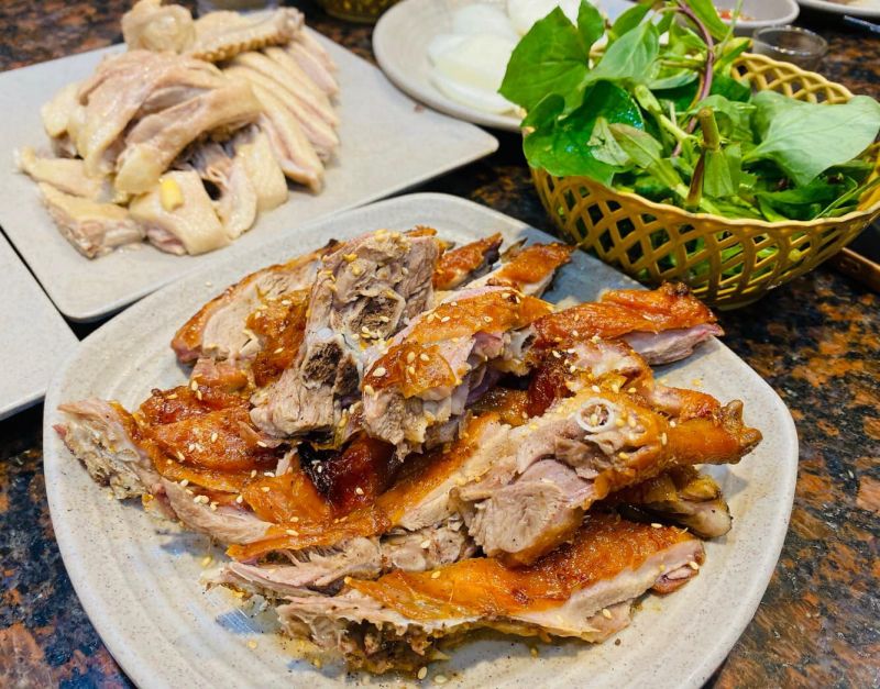 Hẻm Vịt Quán