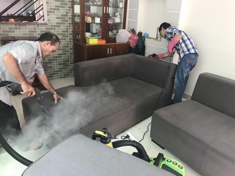 Nhận vệ sinh sofa tại nhà