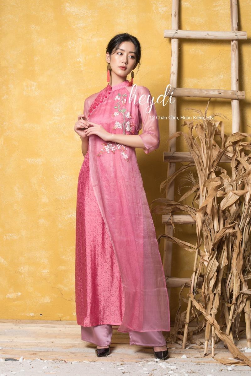 Áo dài cách tân tại Heydi Fashion House