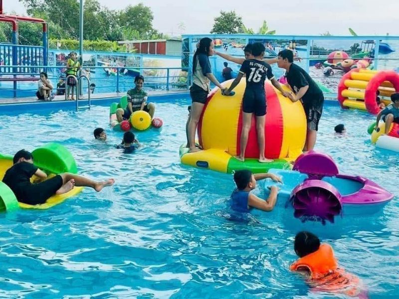 Hồ Bơi - Khu vui chơi nước Bà Ký