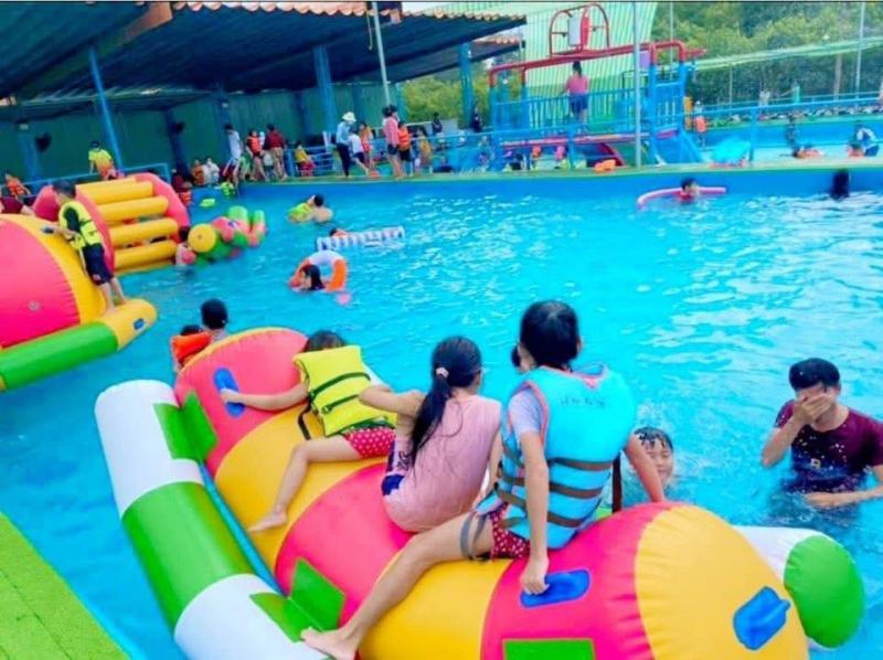 Hồ Bơi - Khu vui chơi nước Bà Ký