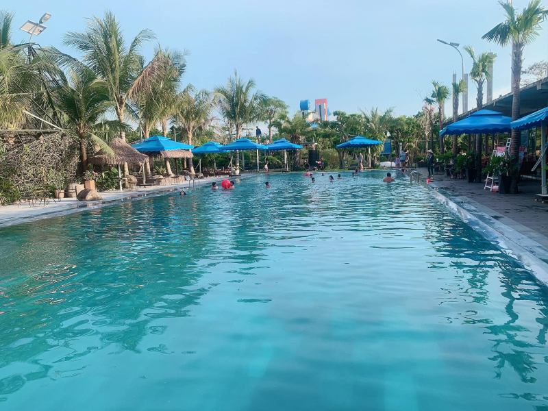 Hồ bơi Nam Anh