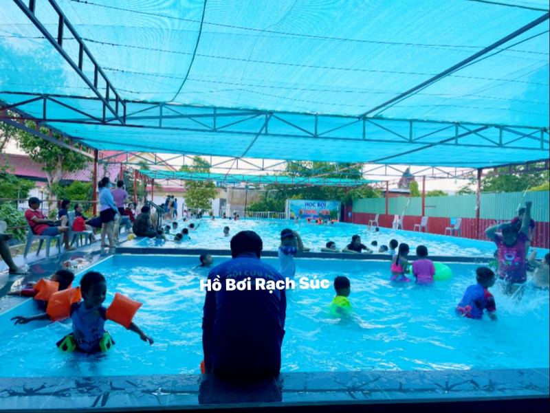 Hồ Bơi Rạch Súc Cần Thơ