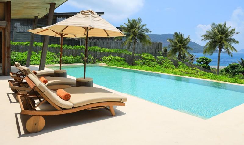 Hồ bơi tại Six Senses Côn Đảo