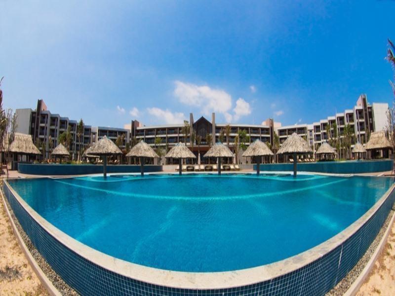 Hồ bơi ở Vietsovpetro Hồ Tràm