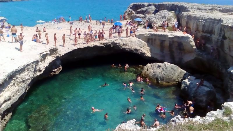 Hồ Grotta Della Poesia