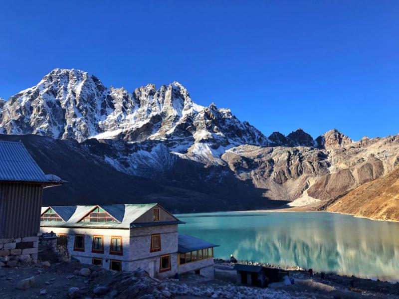 Hồ Gurudongmar nằm ở độ cao 5,148 m, Ấn Độ